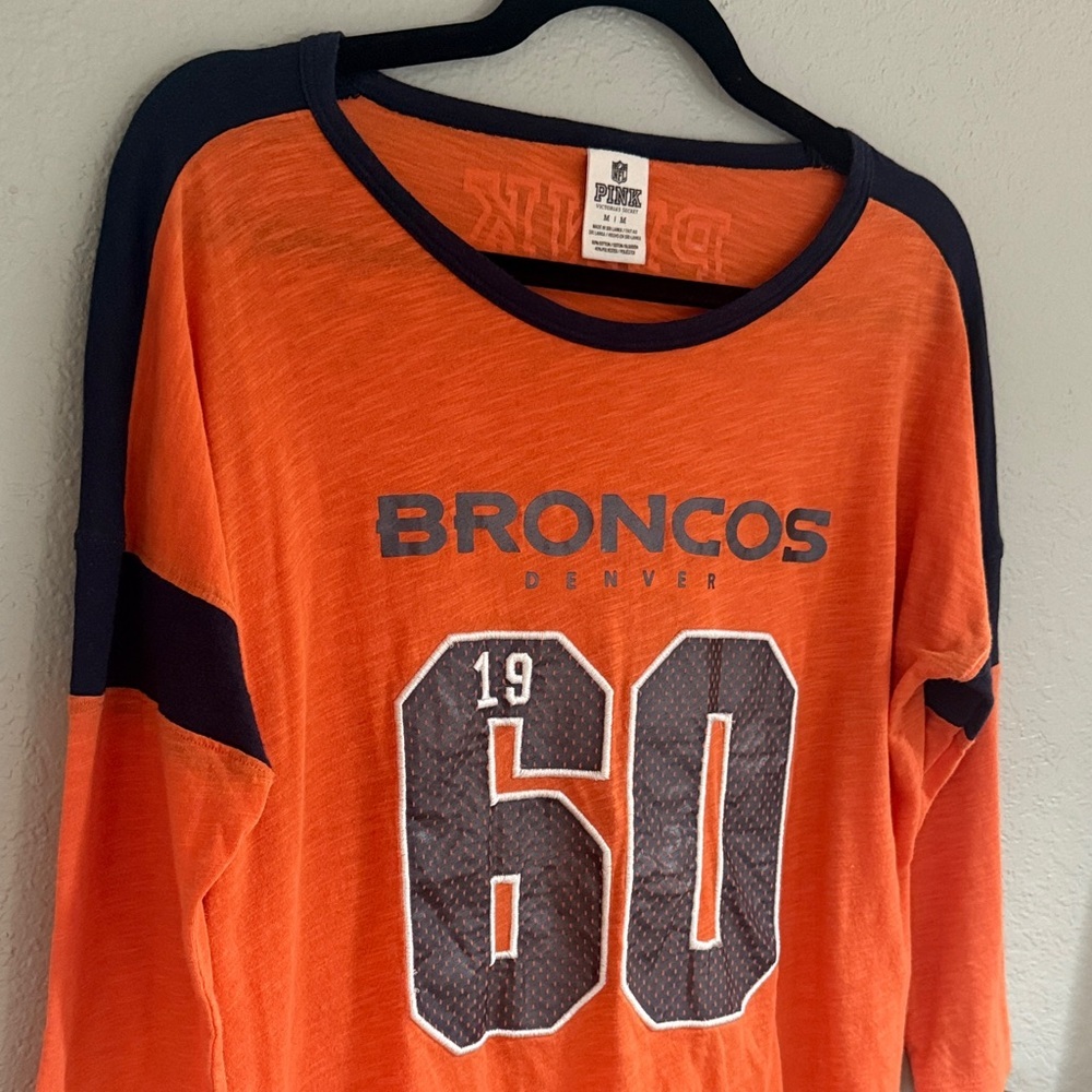 Victoria's Secret Pink Denver Broncos NFL Shirt - Size M - Picture 3 of 12